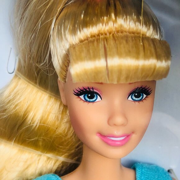 New in Box-Toy Story 4 Barbie Doll Blonde Long Hair - Picture 10 of 16
